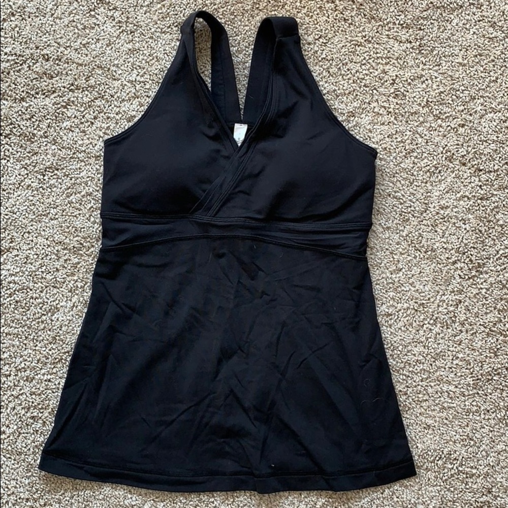 Lululemon top